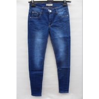 Spodnie damskie jeansy S3005      Roz 36-44       1 kolor  