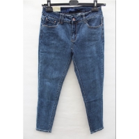 Spodnie damskie jeansy SD131       Roz 38-48      1 kolor     