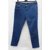 Spodnie damskie jeansy W010        Roz 38-48       1 kolor       